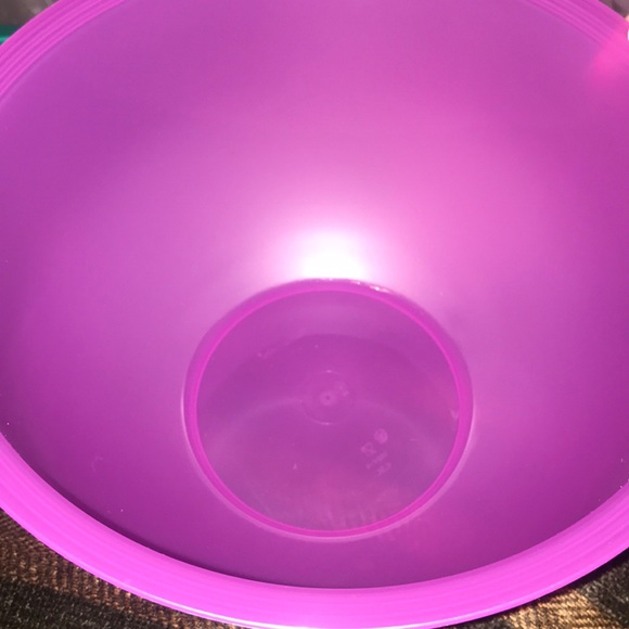 Tupperware 💜 - Picture 2 of 3